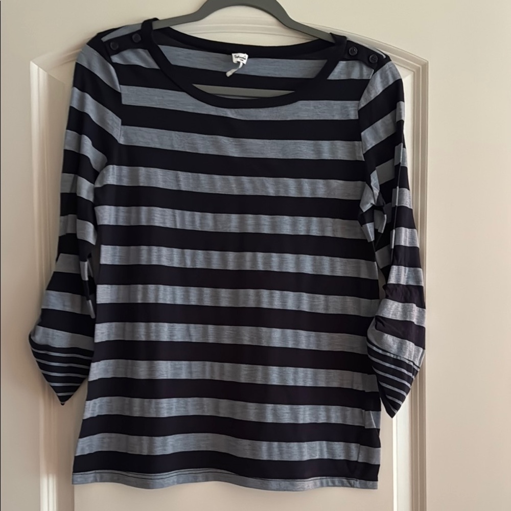 Splendid Black and Gray Fitted Long Sleeve Tee